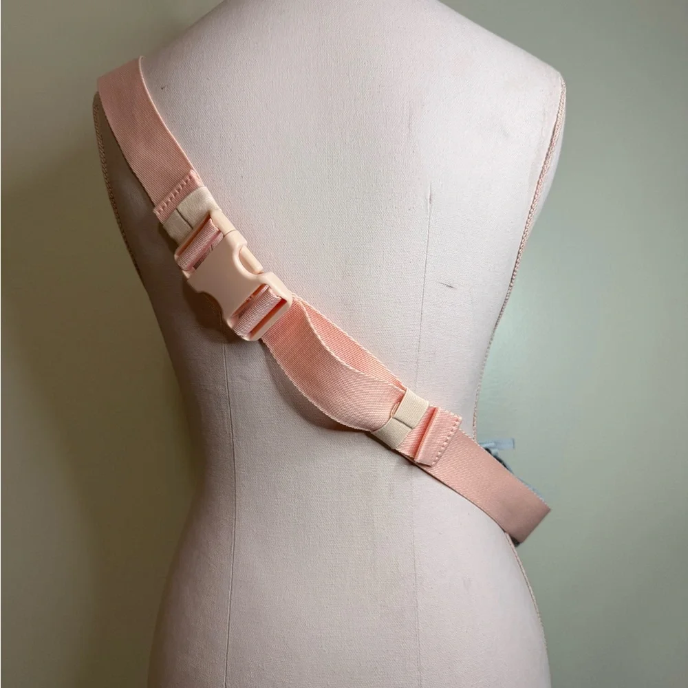 Nike Women’s Light Gray Crossbody Sling Bag with Pink Strap